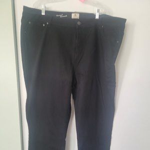 D/C Jean's Universal cut Black Jean's Size 26W